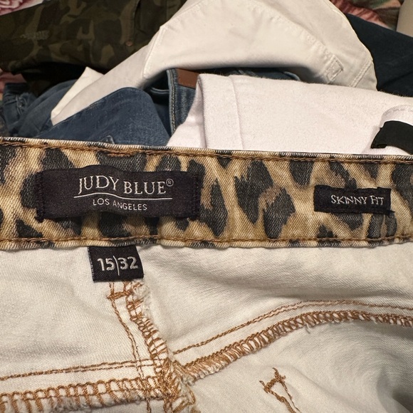 Leopard Print Skinny Pants - Picture 2 of 5